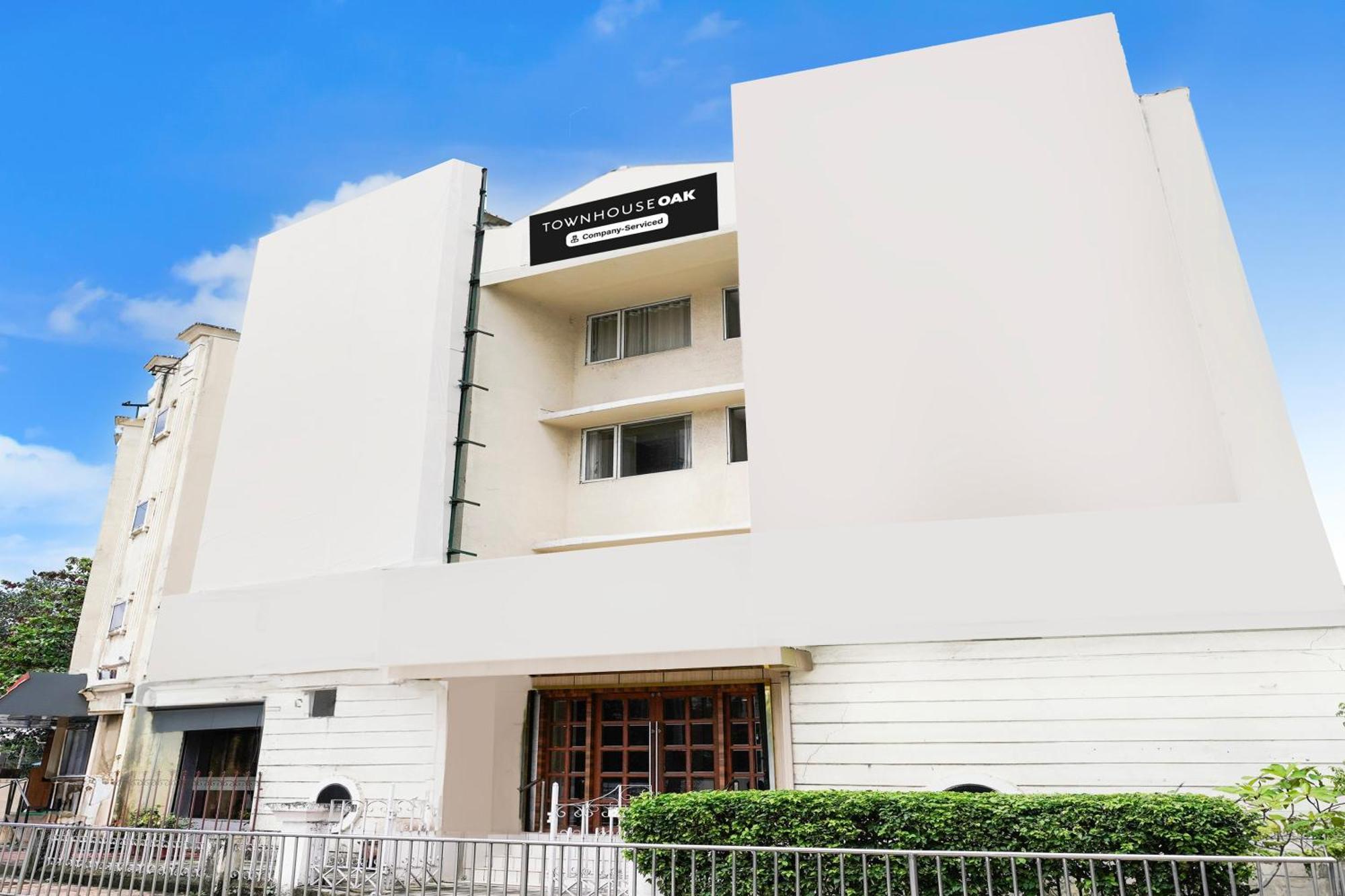 فندق Super Townhouse Oak Vashi Turambhe المظهر الخارجي الصورة
