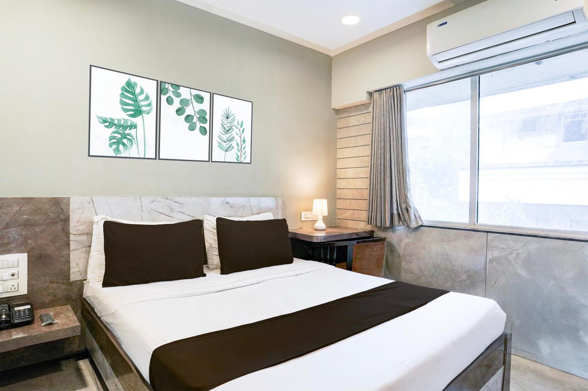 فندق Super Townhouse Oak Vashi Turambhe المظهر الخارجي الصورة